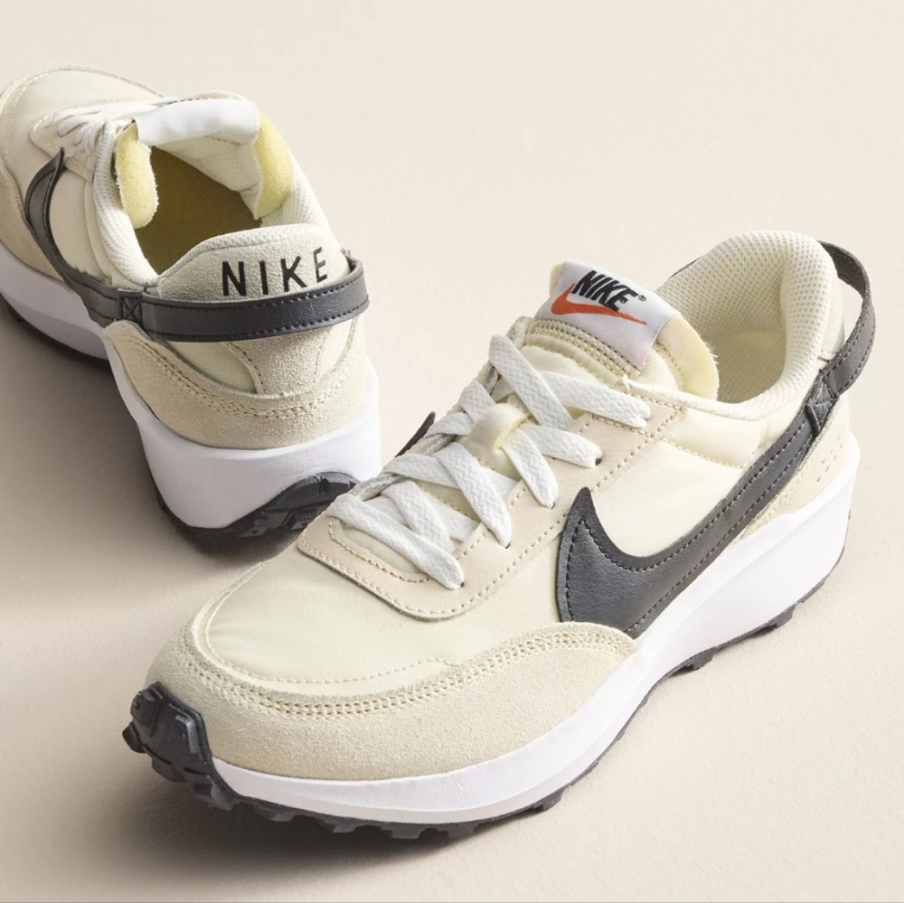 Nike Waffle Debut "Sanddrift/Black/White" Women's Shoe - Picture 2 of 12